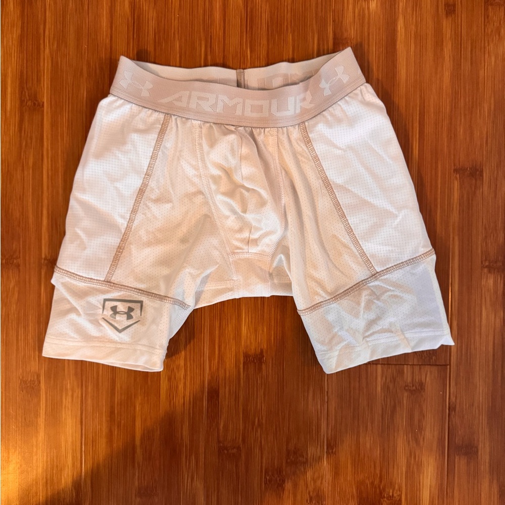 Under Armour Boys White Slider Shorts size YS